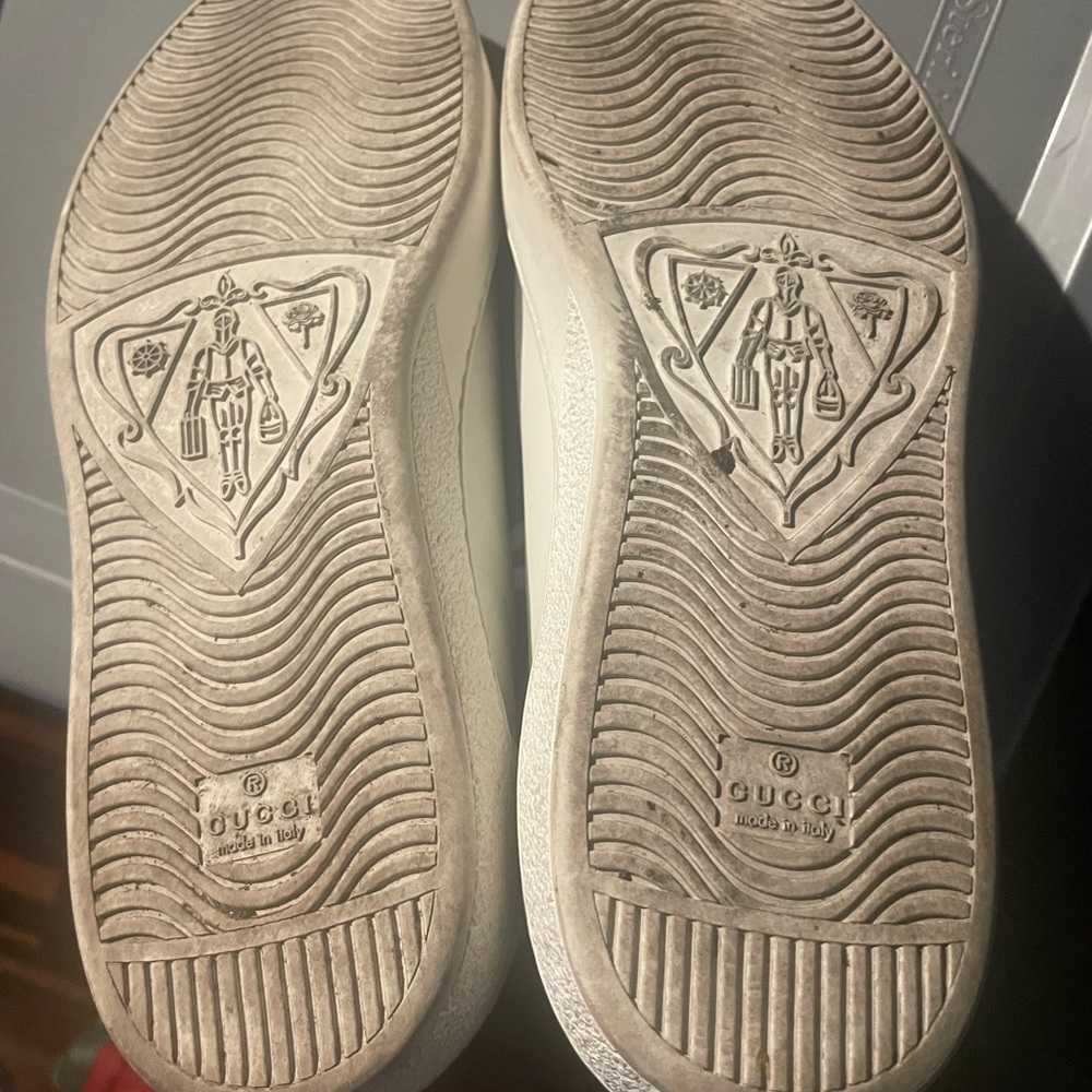 Gucci Men's White Leather Logo Sneakers - Picture 5 of 5